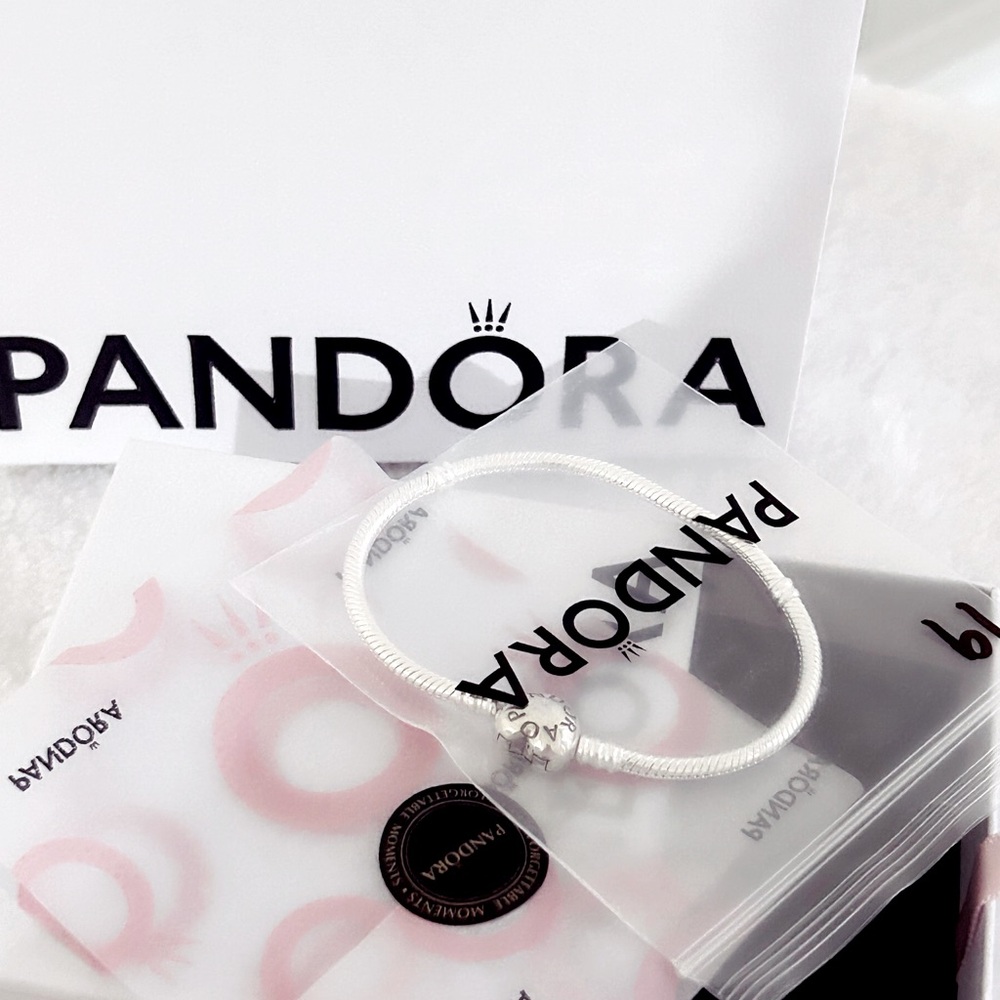 PANDORA Moments Heart Clasp Snake Chain Bracelet(19cm/7.5”|fits wrist size 6.7”) - Picture 7 of 7